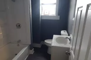 2002 S 14th St, Sheboygan, WI 53081 - Photo 6