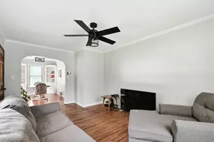 615 Roosevelt Dr, West Bend, WI 53090 - Photo 4