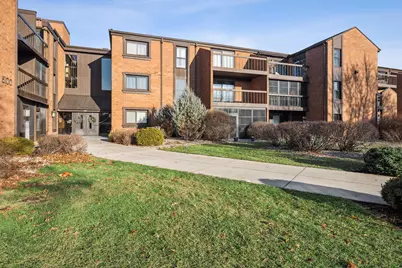 6100 W Stonehedge Dr #Unit 306, Greenfield, WI 53220 - Photo 22
