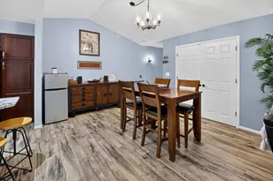 6551 Meadowlands Cir, Pleasant Prairie, WI 53158 - Photo 8