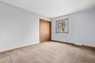 11693 Sherman Rd, Cedarburg, WI 53012 - Photo 24