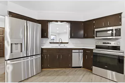 2504 N 112th St, Wauwatosa, WI 53226 - Photo 12