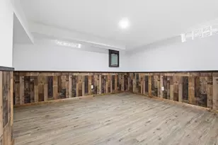 2504 N 112th St, Wauwatosa, WI 53226 - Photo 34