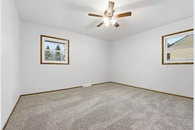 2504 N 112th St, Wauwatosa, WI 53226 - Photo 22