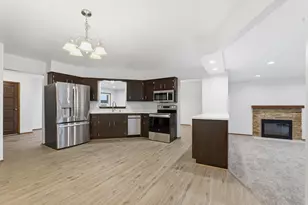 2504 N 112th St, Wauwatosa, WI 53226 - Photo 14