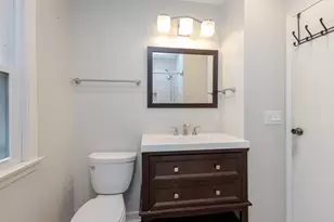 9144 W Park Hill Ave, Milwaukee, WI 53226 - Photo 12