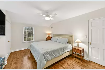 4339 N Alpine Ave, Shorewood, WI 53211 - Photo 22