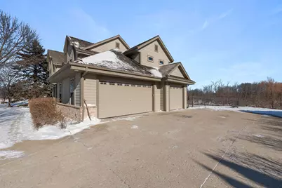W172N7862  Shady Ln, Menomonee Falls, WI 53051 - Photo 38