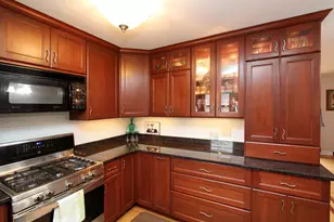 8028 W Van Beck Ave, Milwaukee, WI 53220 - Photo 30