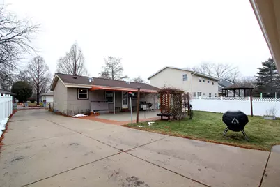 8028 W Van Beck Ave, Milwaukee, WI 53220 - Photo 44