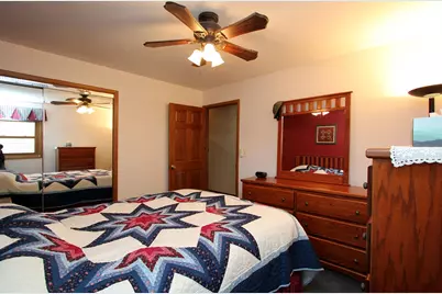 8028 W Van Beck Ave, Milwaukee, WI 53220 - Photo 14