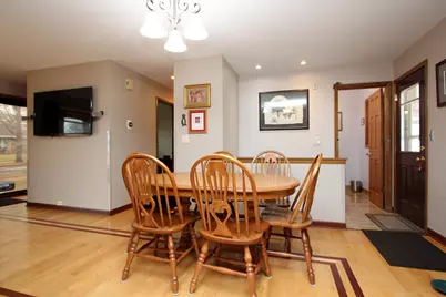 8028 W Van Beck Ave, Milwaukee, WI 53220 - Photo 10