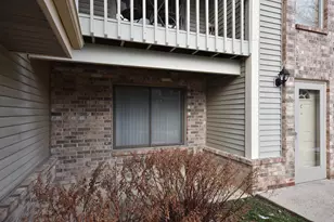 2116 Woodburn Rd, Waukesha, WI 53186 - Photo 20