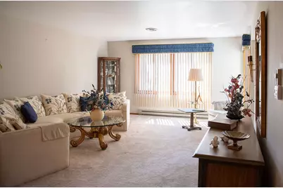 1040  Prairie Dr #23, Racine, WI 53406 - Photo 4