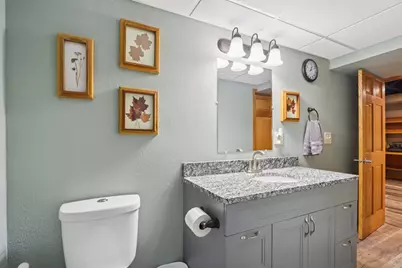 14320 W Fieldpointe Dr, New Berlin, WI 53151 - Photo 48