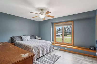 14320 W Fieldpointe Dr, New Berlin, WI 53151 - Photo 26