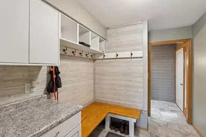 14320 W Fieldpointe Dr, New Berlin, WI 53151 - Photo 34