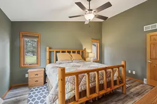 14320 W Fieldpointe Dr, New Berlin, WI 53151 - Photo 22