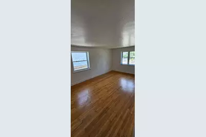 1223 W Olive St #1225, Milwaukee, WI 53209 - Photo 4