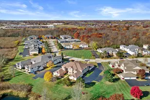 9151 S Aspen Dr, Oak Creek, WI 53154 - Photo 20