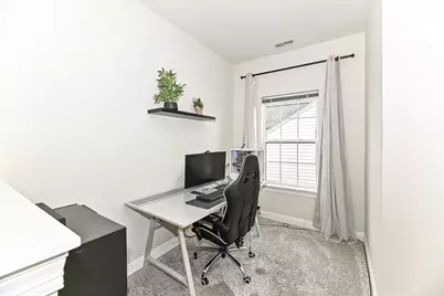 2245 W Vista Bella Dr #201, Oak Creek, WI 53154 - Photo 20