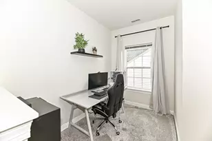 2245 W Vista Bella Dr, Oak Creek, WI 53154 - Photo 20