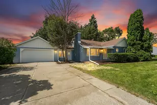 4117 N 92nd St, Wauwatosa, WI 53222 - Photo 12