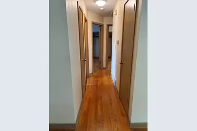 7658 N Delta Pl, Milwaukee, WI 53223 - Photo 4