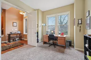 885 Rocky Point, Brookfield, WI 53005 - Photo 6