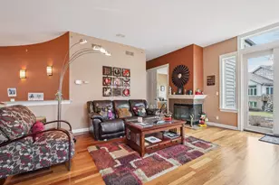 885 Rocky Point, Brookfield, WI 53005 - Photo 10