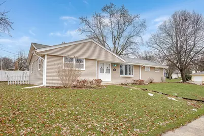 245  Millwood Ln, Waukesha, WI 53188 - Photo 1