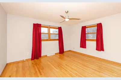 245  Millwood Ln, Waukesha, WI 53188 - Photo 22