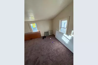 1230  Villa St, Racine, WI 53403 - Photo 8