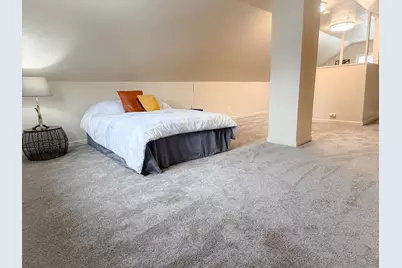 3207 W Oriole Dr, Milwaukee, WI 53209 - Photo 16