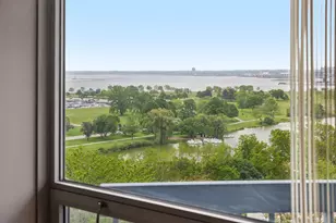 1660 N Prospect Ave, Milwaukee, WI 53202 - Photo 26