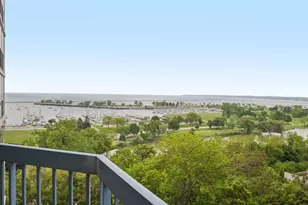 1660 N Prospect Ave, Milwaukee, WI 53202 - Photo 14