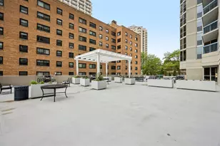 1660 N Prospect Ave, Milwaukee, WI 53202 - Photo 28