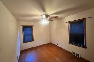 3750 S 90th St, Milwaukee, WI 53228 - Photo 8