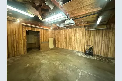 3750 S 90th St, Milwaukee, WI 53228 - Photo 32