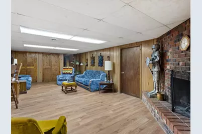 1330  Fernando Dr, Ashwaubenon, WI 54115 - Photo 24