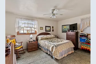 1330  Fernando Dr, Ashwaubenon, WI 54115 - Photo 22