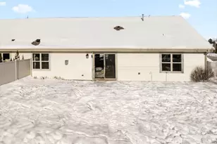 1155 Ellys Way, Slinger, WI 53086 - Photo 34