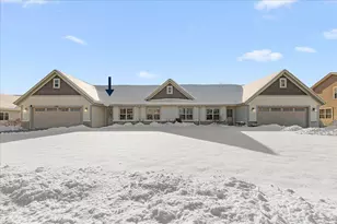 1155 Ellys Way, Slinger, WI 53086 - Photo 44