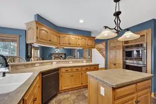 1717 Ernst Dr, Hartford, WI 53027 - Photo 14