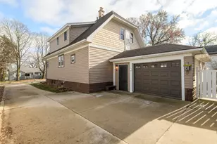 210 Chestnut St, Horicon, WI 53032 - Photo 38