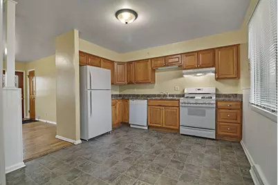 8515  17th Ave, Kenosha, WI 53143 - Photo 10