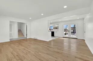 15225 Heather Hill Dr, Brookfield, WI 53005 - Photo 12