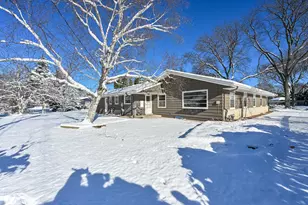 7711 N Van Dyke Rd, Fox Point, WI 53217 - Photo 22