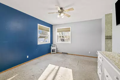 131  Emily Ct, Darien, WI 53114 - Photo 8