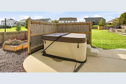 706  Bridlewood Ln, Watertown, WI 53094 - Photo 28